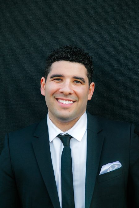 Julian Holguin is the new CEO of the Doodles NFT project.