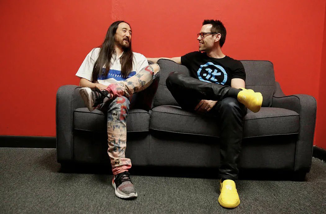 Steve Aoki and Tom Bilyeu