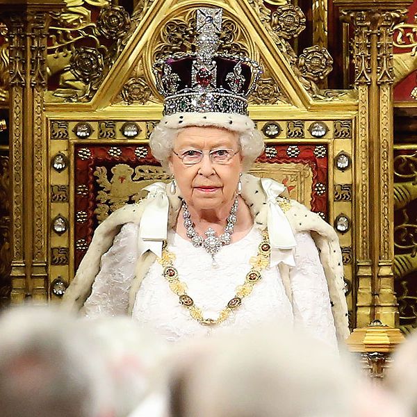 Image of Queen Elizabeth ii, on throne with crown