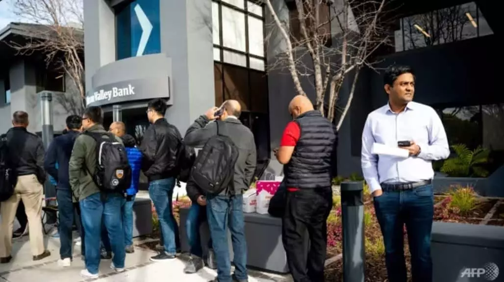 Customers lined up outside SVB's headquarters in Santa Clara, CA