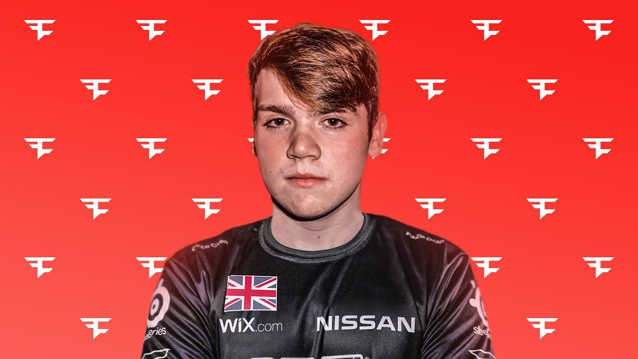 FaZe Clan signed Mongraal to a pro contract 